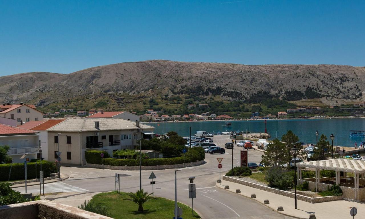 Bed And Breakfast Taverna Miskovic Pag Town Buitenkant foto